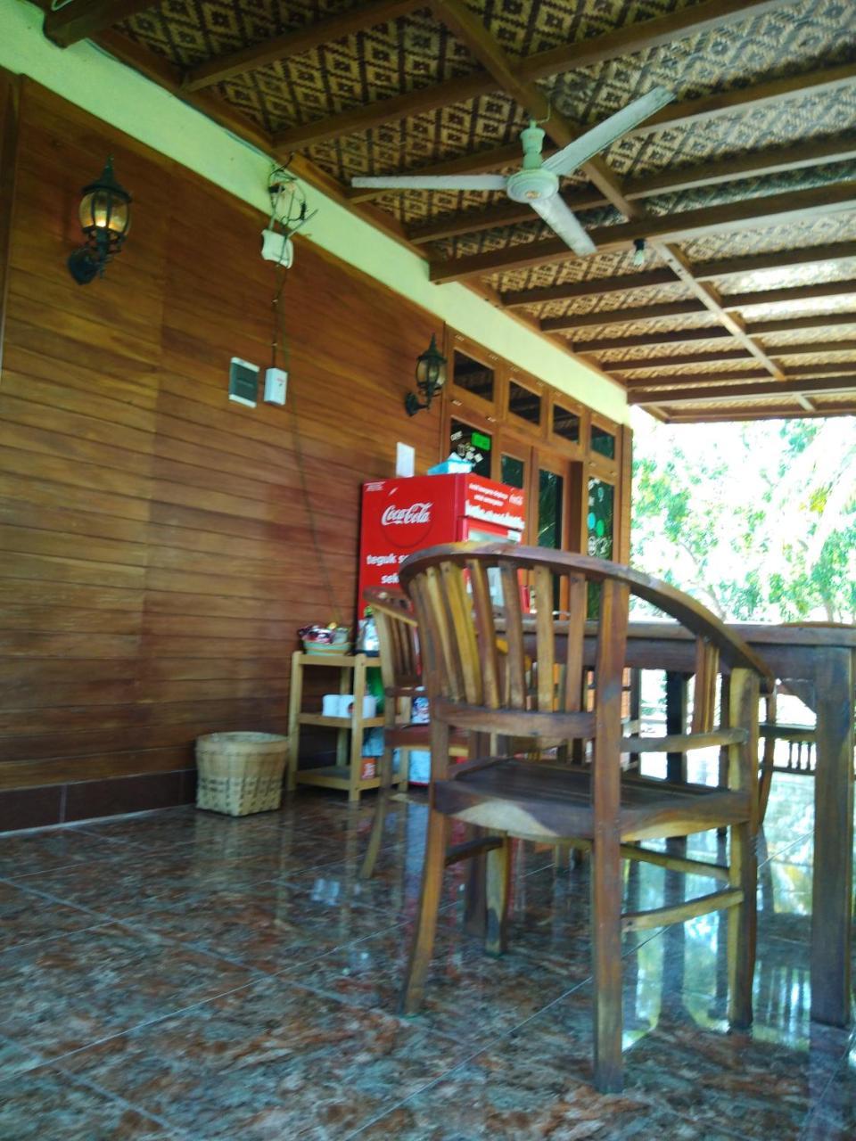 Hotel Arrys Watukarung Surfcamp Kalak Exterior foto